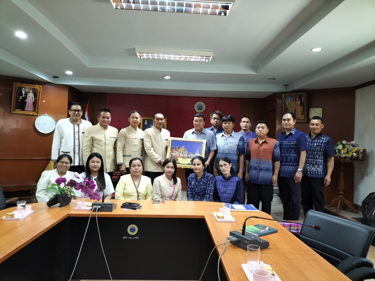  นายสมเด็จ  ขาวนาเข  นายกองค์การบริหารส่าวนตำบลมาย  พร้อมคณะผู้บริหารและหัวหน้าส่วนราชการ  เข้าศึกษาดูงานที่เทศบาลตำบลภูผาม่าน วันที่ 7 กรกฏาคม 2566