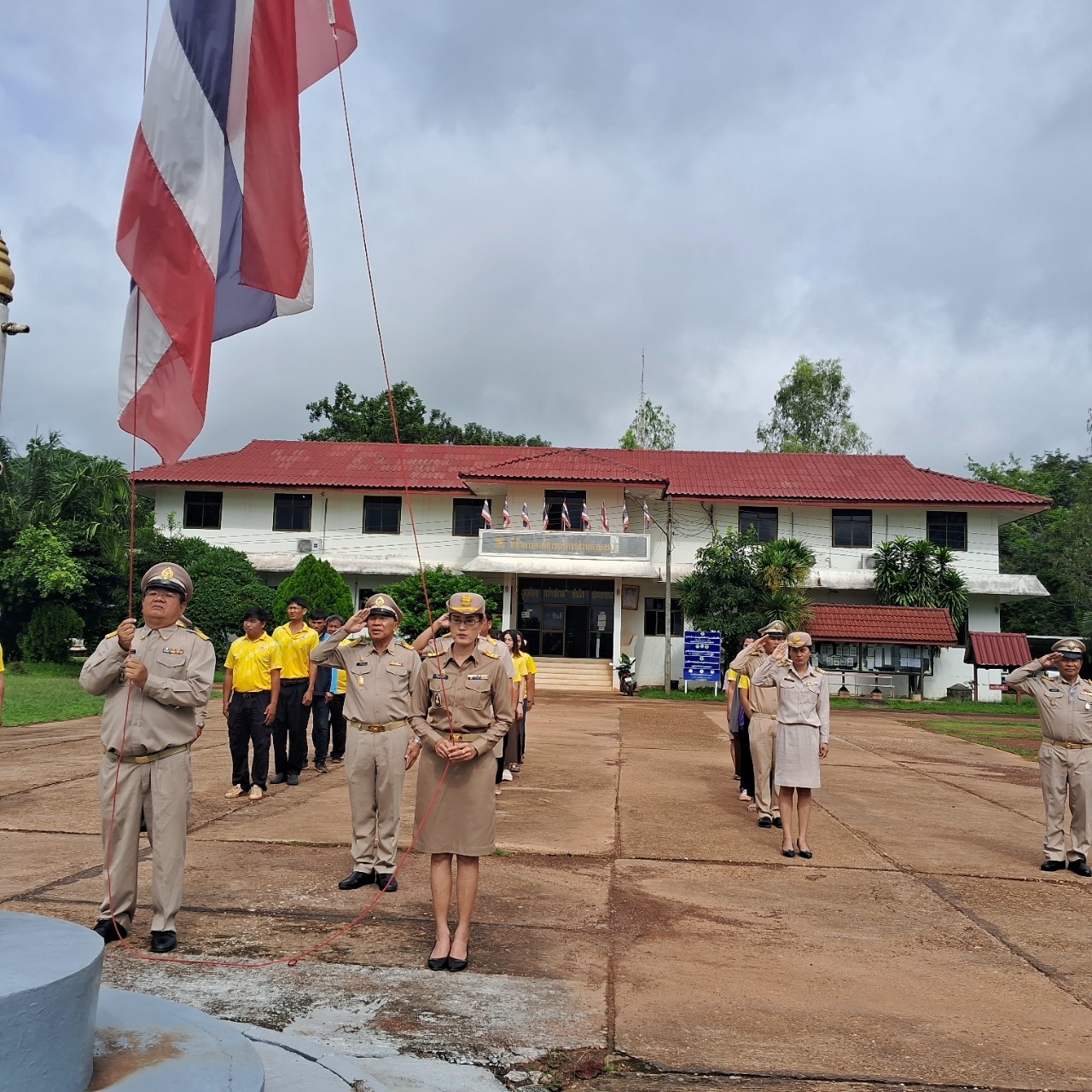 ภาพกิจกรรมเคารพธงชาติและร้องเพลงชาติไทย ในวันอังคาร ที่ 13  เดือนสิงหาคม พ.ศ. 2567