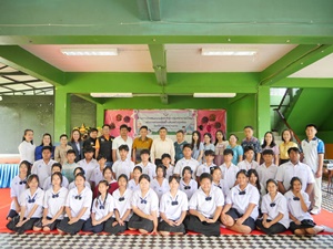 ภาพการเข้าร่วมโครงการส่งเสริมความรู้และทักษะปฐมพยาบาลเบื้องต้น เพื่อการช่วยเหลือเบื้องต้นอย่างถูกต้อง โรงเรียนชุมชนบ้านมาย