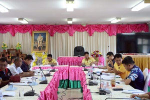 ภาพการประชุมคณะกรรมการยกร่างข้อบัญญัติสิ่งปฏิกูล  ประจำปีงบประมาณ 2568